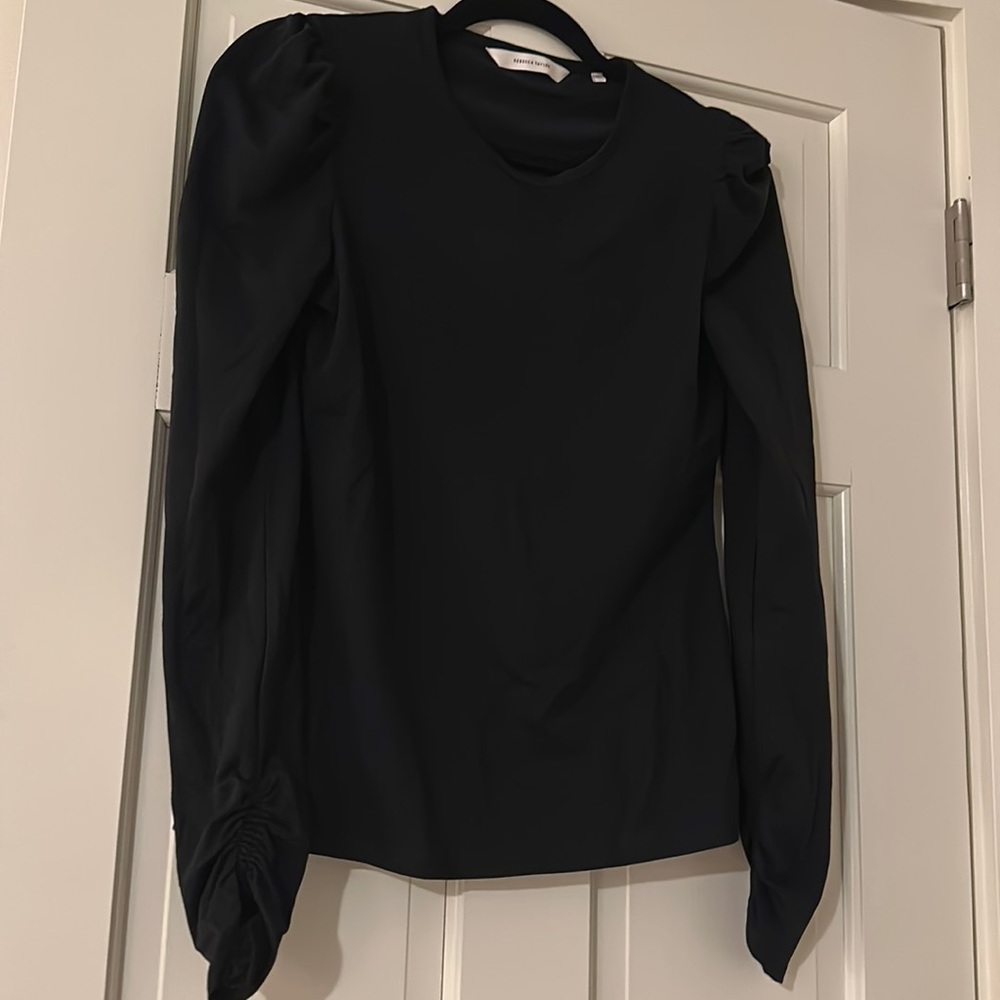 Ruched Long Black Sleeve Top ~ new